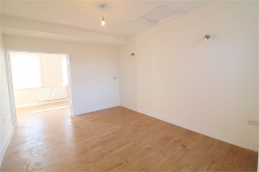 Images for Trinity Lane, Waltham Cross, Hertfordshire EAID:3131305421 BID:11055924