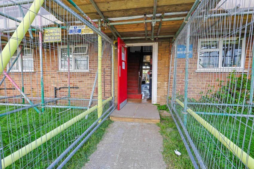 Images for Mayo Close, Cheshunt, Hertfordshire EAID:3131305421 BID:11055924