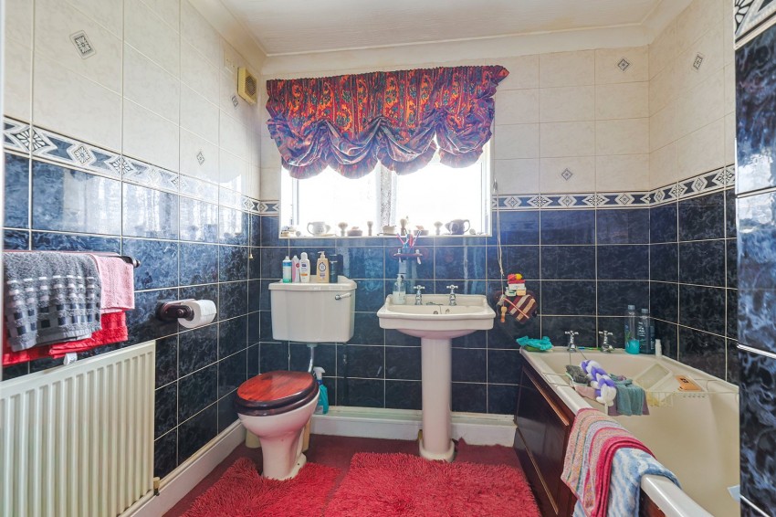 Images for Mayo Close, Cheshunt, Hertfordshire EAID:3131305421 BID:11055924