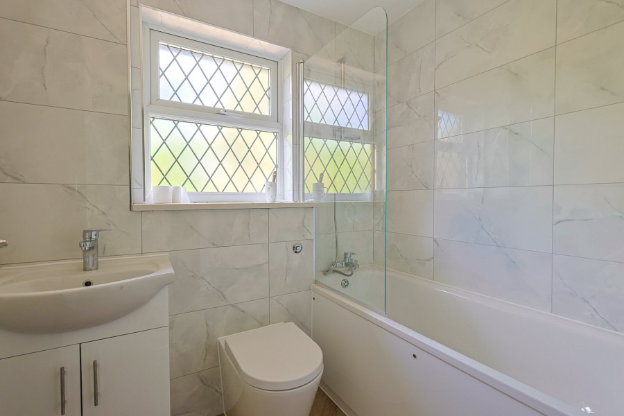 Images for Alexander Close, Barnet, Hertfordshire EAID:3131305421 BID:11055924