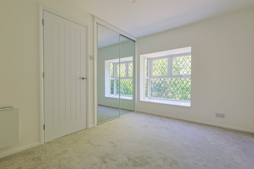 Images for Alexander Close, Barnet, Hertfordshire EAID:3131305421 BID:11055924