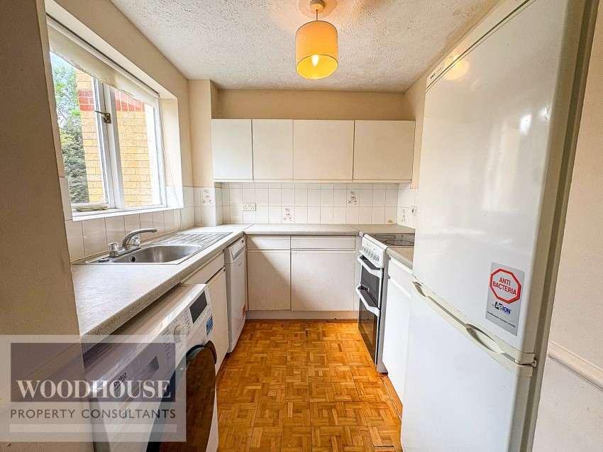 Images for Friends Avenue, Cheshunt, Hertfordshire EAID:3131305421 BID:11055924