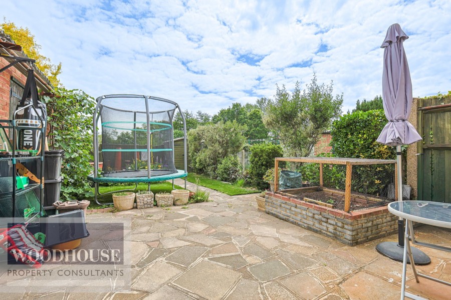 Images for Dewhurst Road, Cheshunt, Hertfordshire EAID:3131305421 BID:11055924