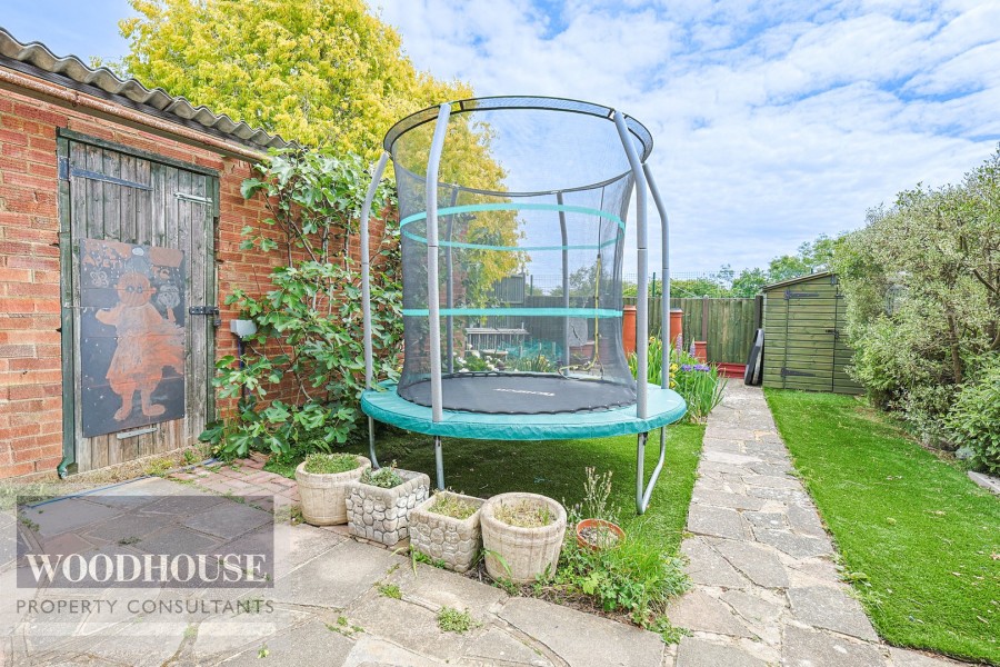 Images for Dewhurst Road, Cheshunt, Hertfordshire EAID:3131305421 BID:11055924