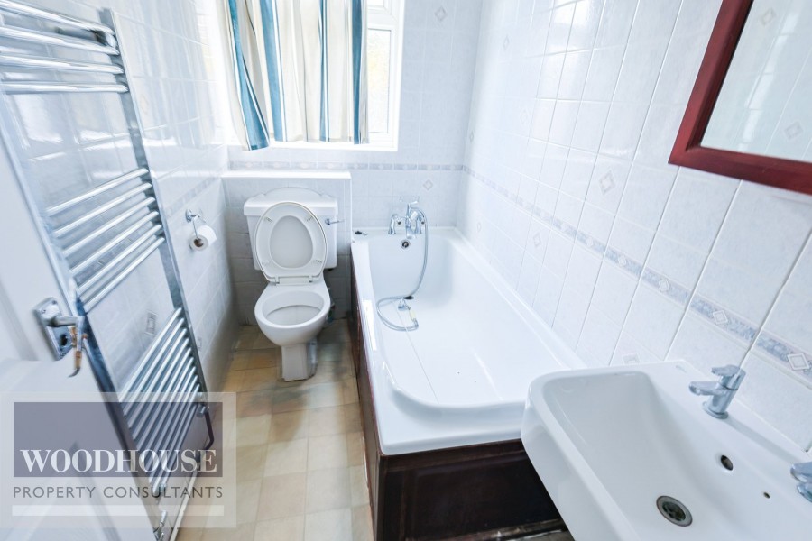 Images for Glendale Walk, Cheshunt, Hertfordshire EAID:3131305421 BID:11055924