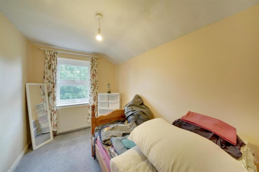 Images for Railway Road, Waltham Cross, Hertfordshire EAID:3131305421 BID:11055924