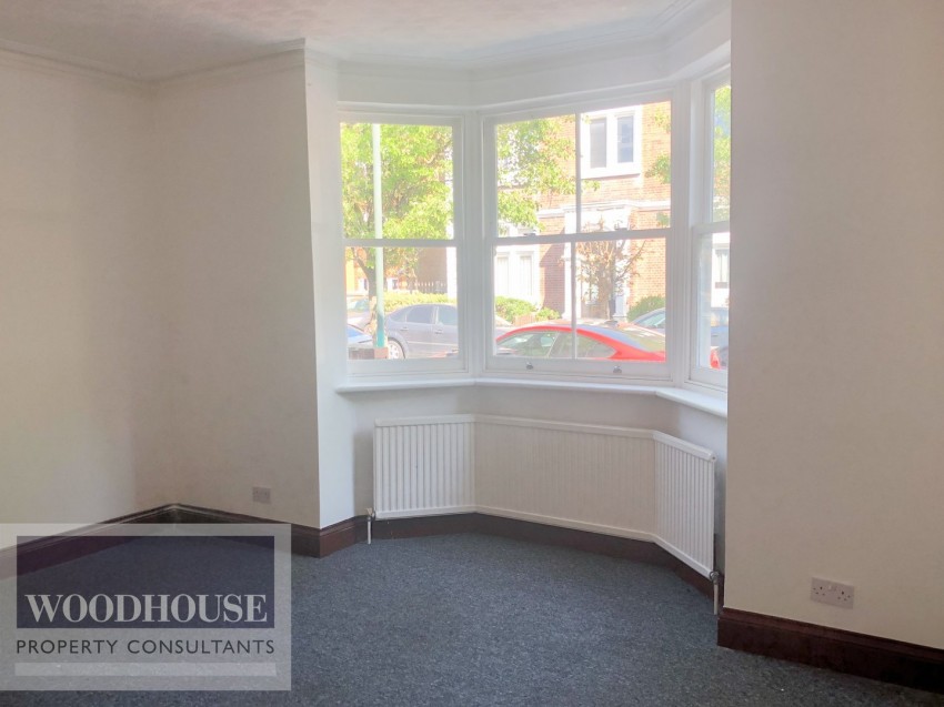 Images for York Road, Waltham Cross, Hertfordshire EAID:3131305421 BID:11055924