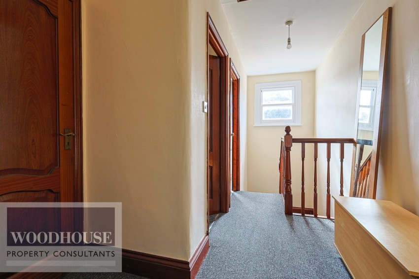 Images for York Road, Waltham Cross, Hertfordshire EAID:3131305421 BID:11055924