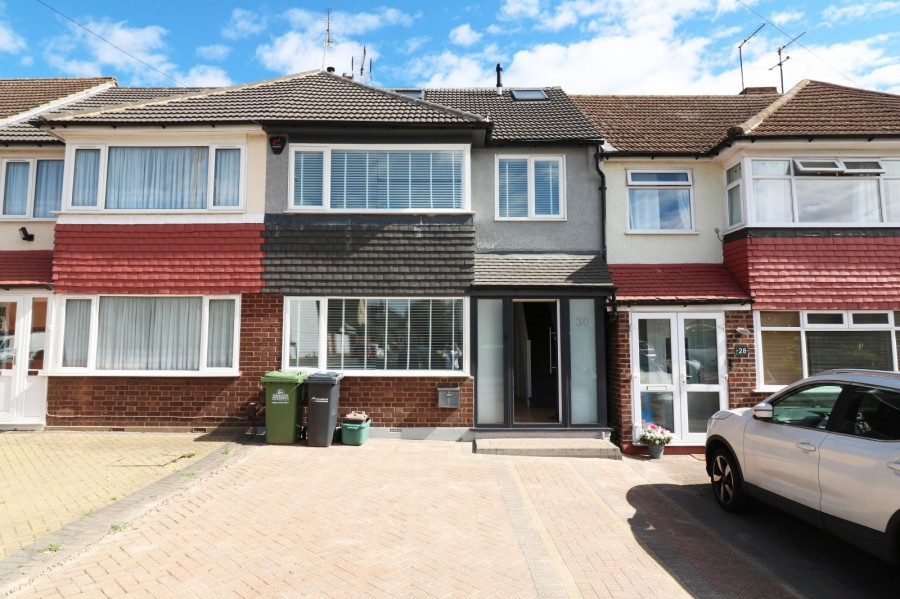 Images for Longfield Lane, Cheshunt, Hertfordshire EAID:3131305421 BID:11055924
