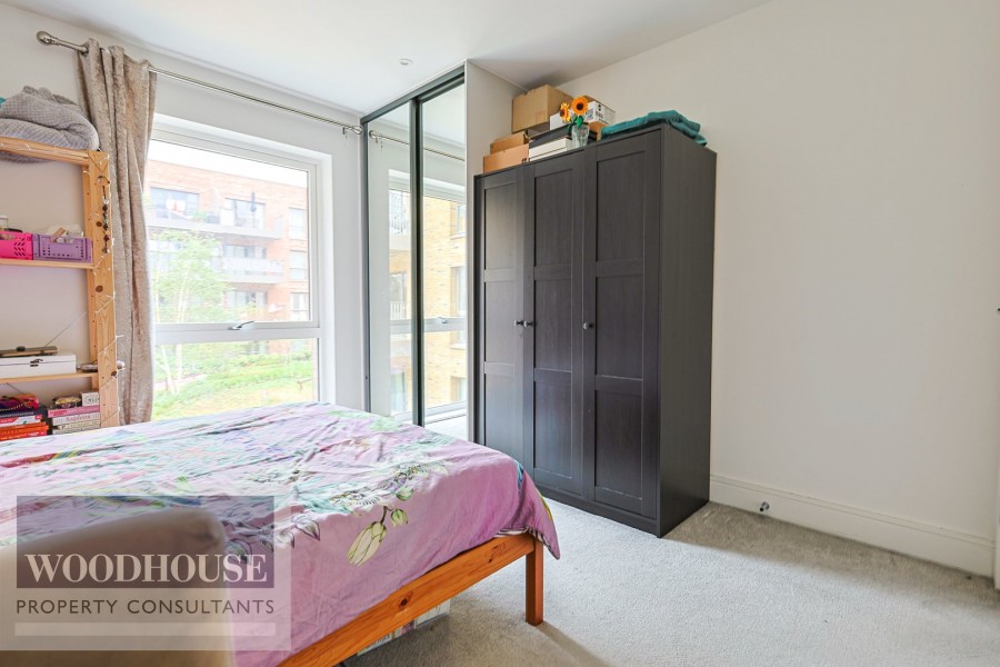 Images for Lea Valley View North, Cheshunt, Hertfordshire EAID:3131305421 BID:11055924