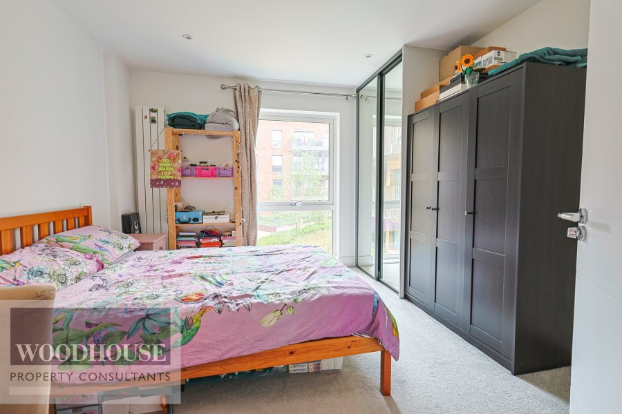 Images for Lea Valley View North, Cheshunt, Hertfordshire EAID:3131305421 BID:11055924