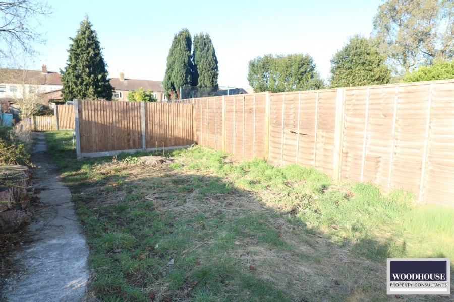 Images for Trinity Lane, Waltham Cross, Hertfordshire EAID:3131305421 BID:11055924