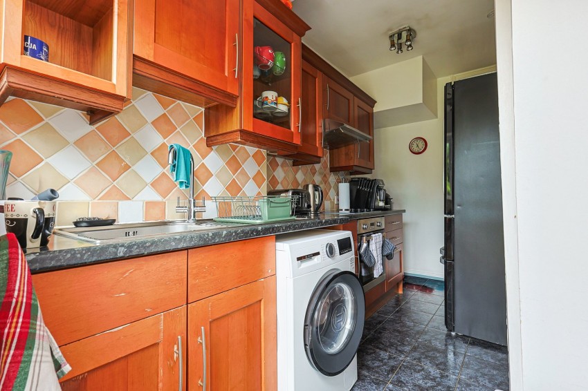 Images for Northfield Road, Waltham Cross, Hertfordshire EAID:3131305421 BID:11055924