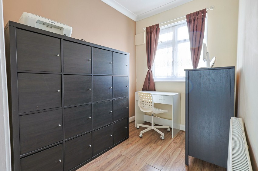 Images for Northfield Road, Waltham Cross, Hertfordshire EAID:3131305421 BID:11055924