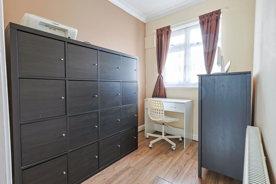 Images for Northfield Road, Waltham Cross, Hertfordshire EAID:3131305421 BID:11055924