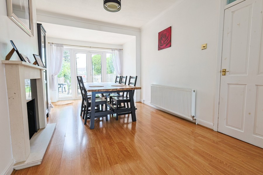 Images for Northfield Road, Waltham Cross, Hertfordshire EAID:3131305421 BID:11055924