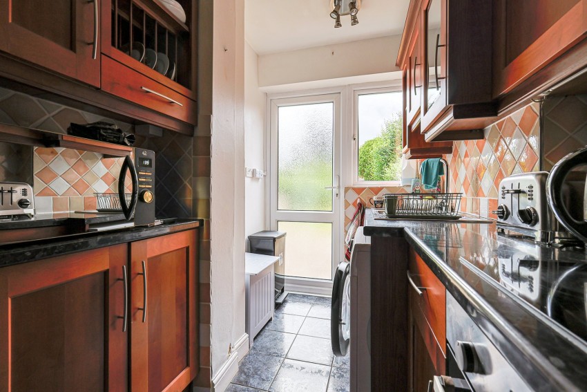 Images for Northfield Road, Waltham Cross, Hertfordshire EAID:3131305421 BID:11055924