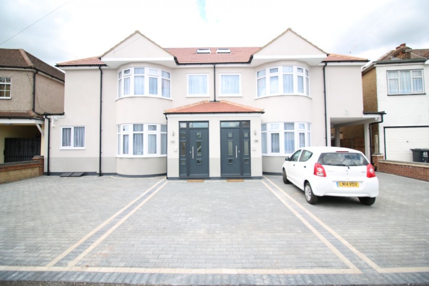 Images for Hedworth Avenue, Waltham Cross, Hertfordshire EAID:3131305421 BID:11055924