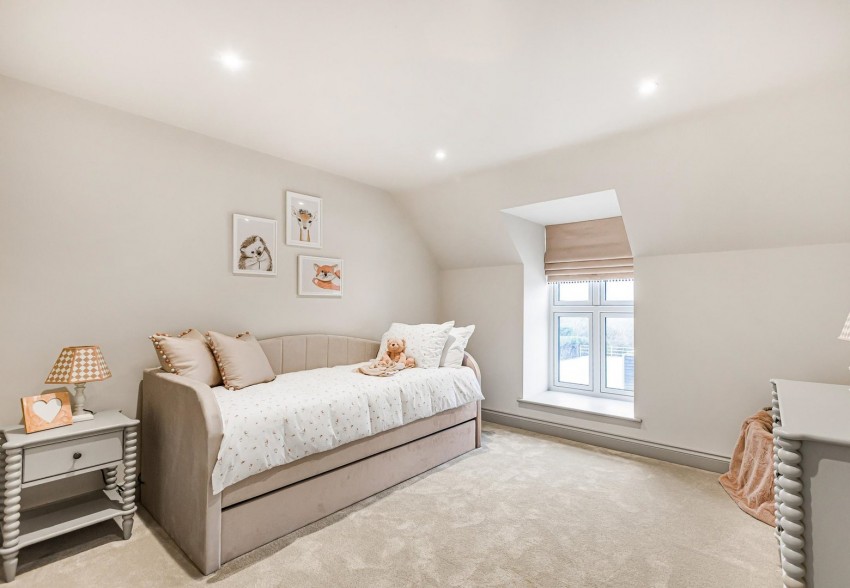 Images for Crouch Lane, Goffs Oak, Hertfordshire EAID:3131305421 BID:11055924
