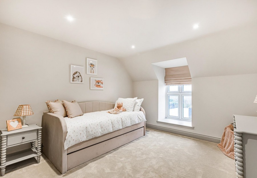 Images for Crouch Lane, Goffs Oak, Hertfordshire EAID:3131305421 BID:11055924