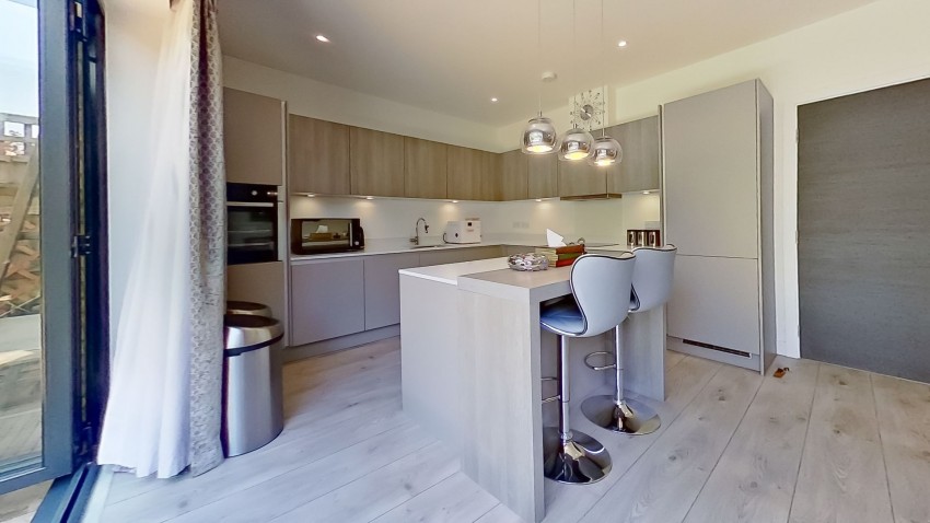 Images for Markwick Avenue, Cheshunt, Hertfordshire EAID:3131305421 BID:11055924