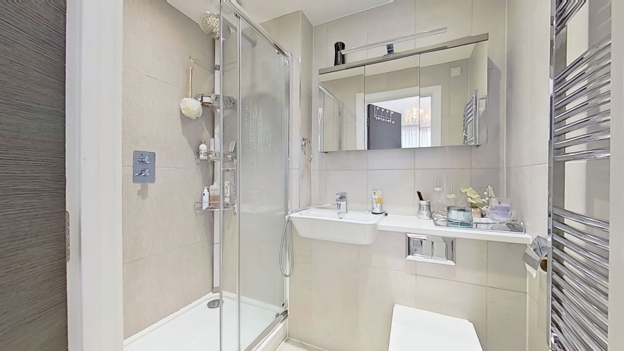 Images for Markwick Avenue, Cheshunt, Hertfordshire EAID:3131305421 BID:11055924