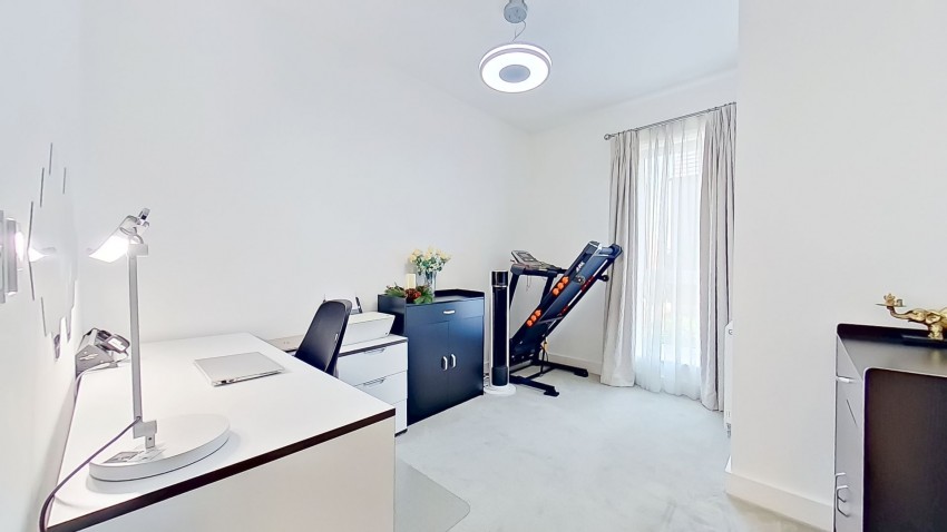 Images for Markwick Avenue, Cheshunt, Hertfordshire EAID:3131305421 BID:11055924