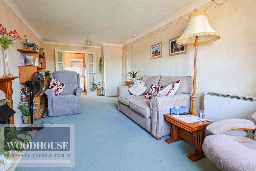 Images for High Street, Cheshunt, Hertfordshire EAID:3131305421 BID:11055924