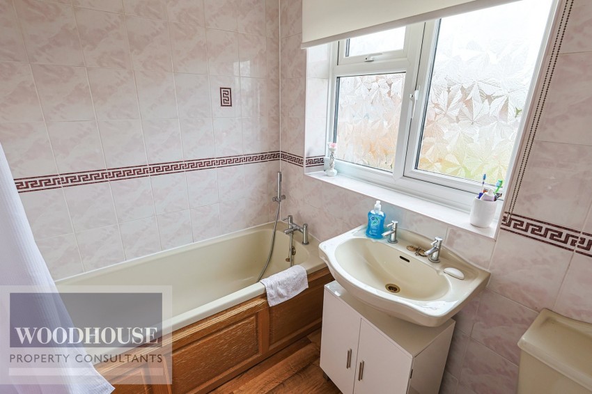 Images for Landmead Road, Cheshunt, Hertfordshire EAID:3131305421 BID:11055924