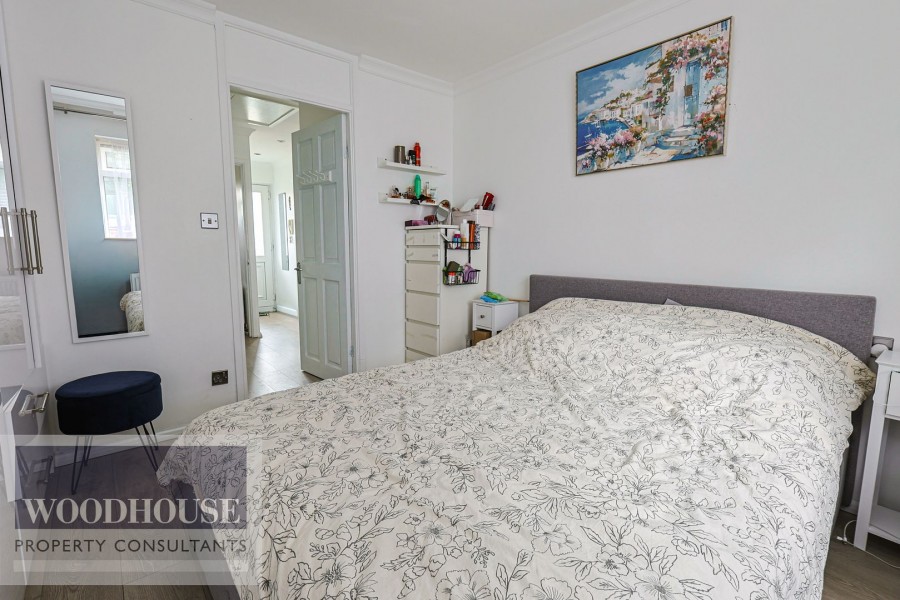 Images for Wheatcroft, Cheshunt, Hertfordshire EAID:3131305421 BID:11055924