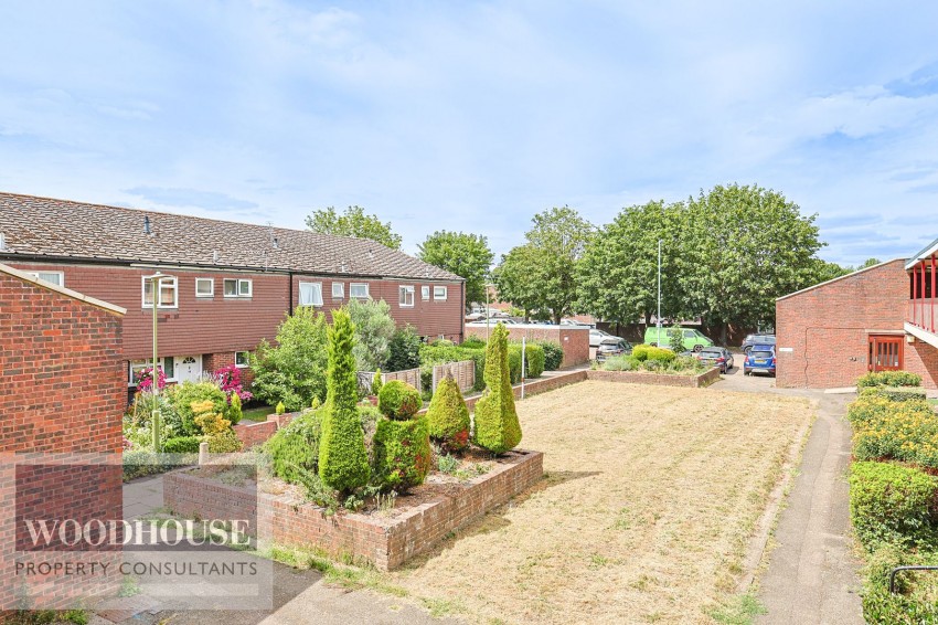 Images for Wheatcroft, Cheshunt, Hertfordshire EAID:3131305421 BID:11055924