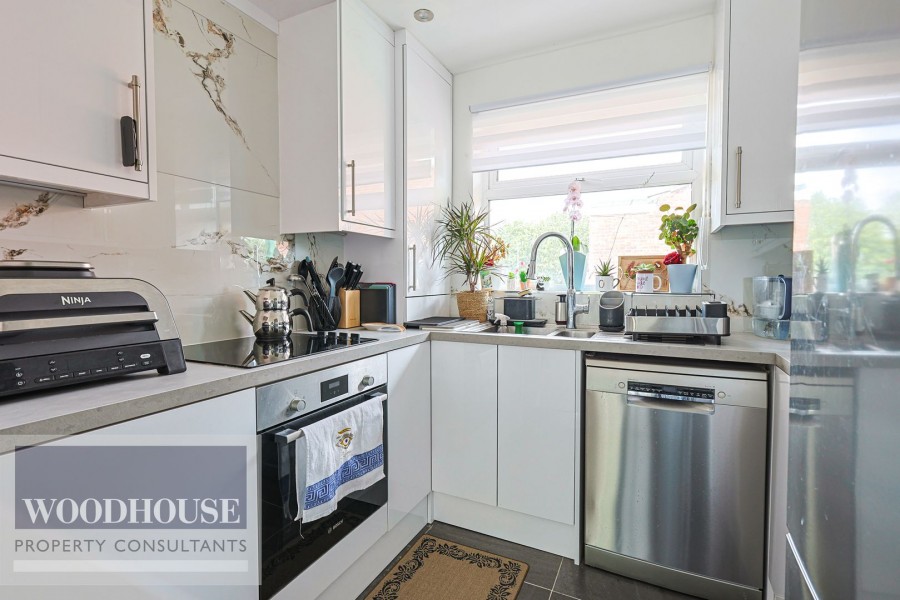 Images for Wheatcroft, Cheshunt, Hertfordshire EAID:3131305421 BID:11055924