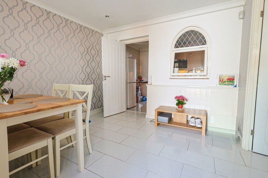Images for Ripley Way, Cheshunt, Hertfordshire EAID:3131305421 BID:11055924