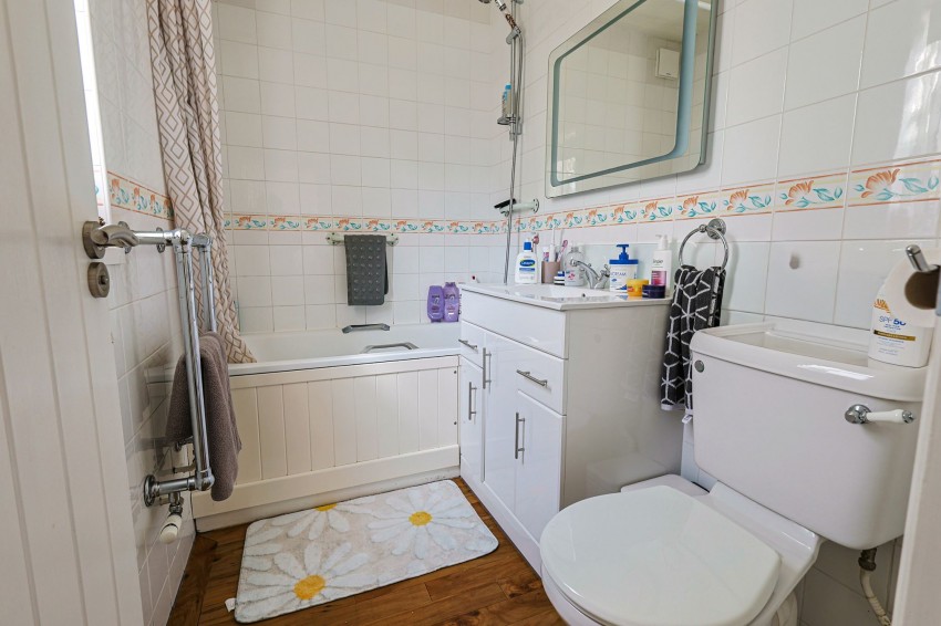 Images for Ripley Way, Cheshunt, Hertfordshire EAID:3131305421 BID:11055924