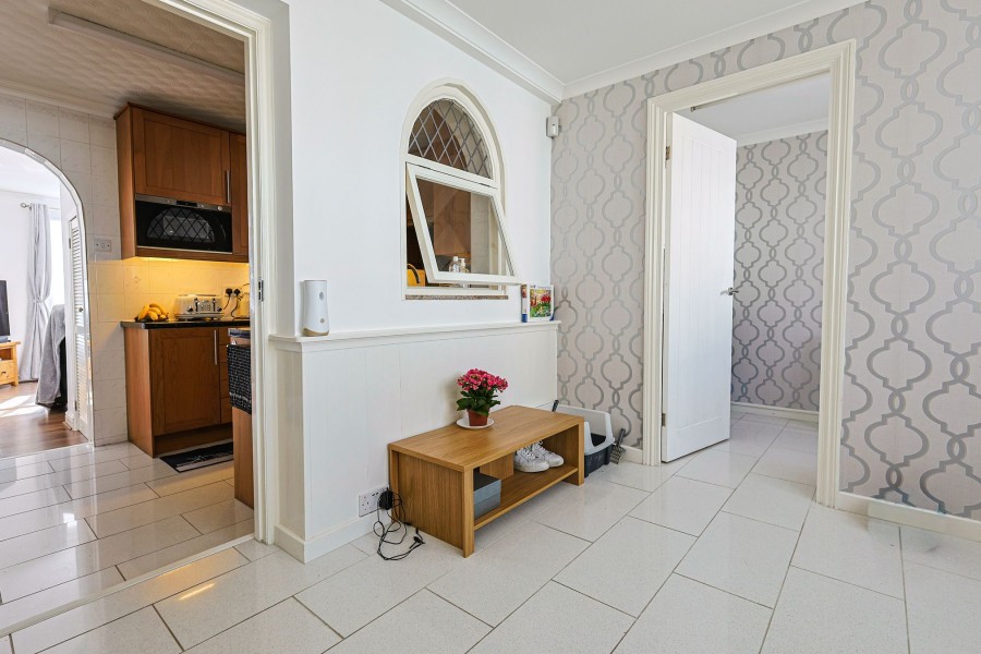 Images for Ripley Way, Cheshunt, Hertfordshire EAID:3131305421 BID:11055924