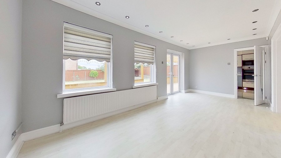 Images for Burton Lane, Goffs Oak, Hertfordshire EAID:3131305421 BID:11055924