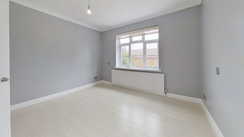 Images for Burton Lane, Goffs Oak, Hertfordshire EAID:3131305421 BID:11055924