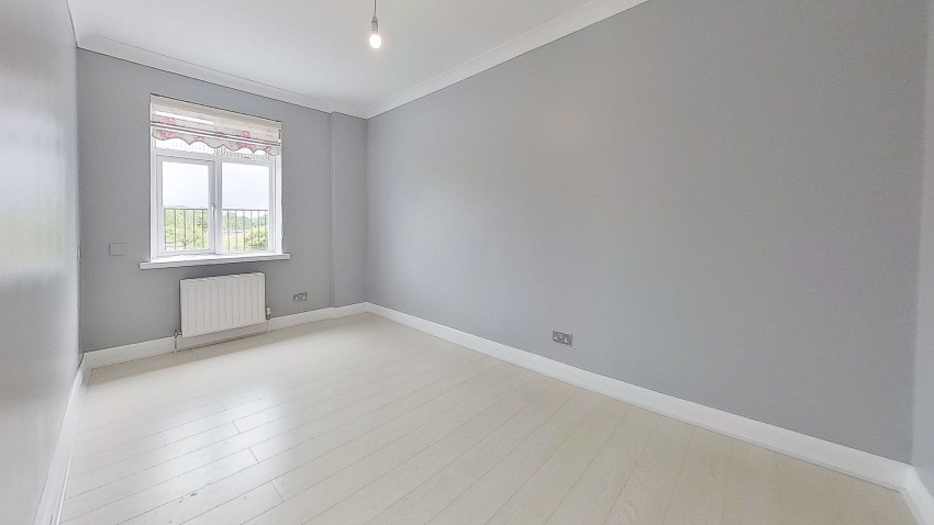 Images for Burton Lane, Goffs Oak, Hertfordshire EAID:3131305421 BID:11055924