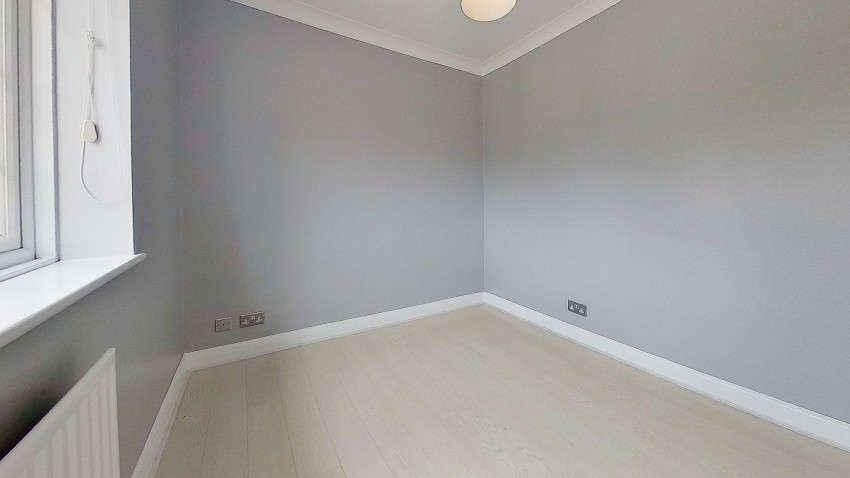 Images for Burton Lane, Goffs Oak, Hertfordshire EAID:3131305421 BID:11055924
