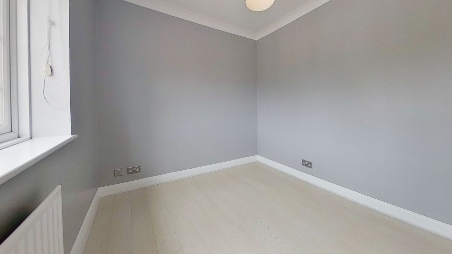 Images for Burton Lane, Goffs Oak, Hertfordshire EAID:3131305421 BID:11055924