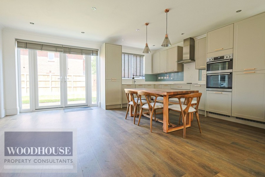 Images for Marketmore Gardens, Goffs Oak EAID:3131305421 BID:11055924