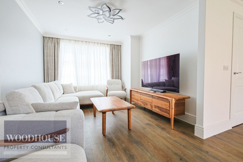 Images for Marketmore Gardens, Goffs Oak EAID:3131305421 BID:11055924