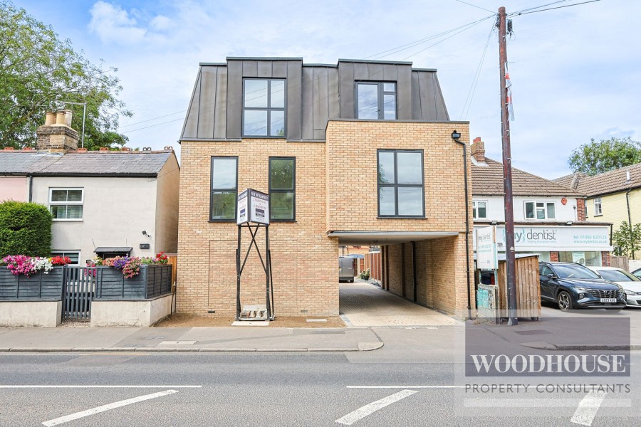 Images for Turners Hill, Cheshunt, Hertfordshire EAID:3131305421 BID:11055924