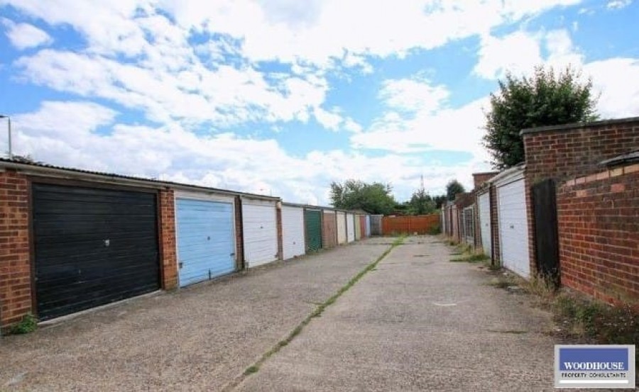 Images for Garner Drive, Broxbourne, Hertfordshire EAID:3131305421 BID:11055924