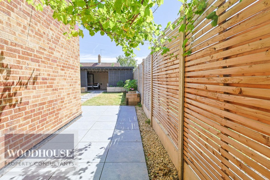 Images for Springfield Road, Cheshunt, Hertfordshire EAID:3131305421 BID:11055924