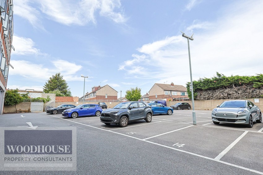 Images for Swanfield Road, Waltham Cross, Hertfordshire EAID:3131305421 BID:11055924