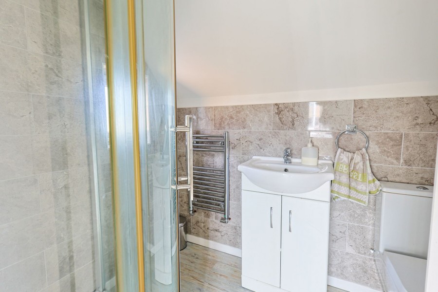 Images for Sandon Road, Cheshunt, Hertfordshire EAID:3131305421 BID:11055924