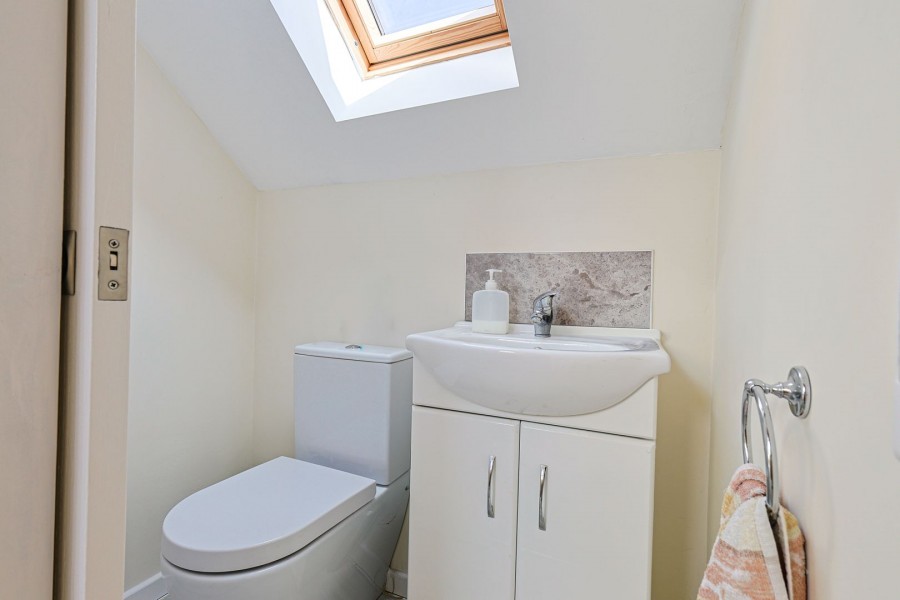 Images for Sandon Road, Cheshunt, Hertfordshire EAID:3131305421 BID:11055924