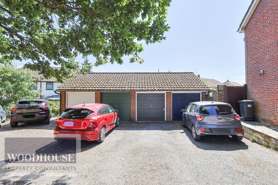 Images for Bury Green Road, Cheshunt, Hertfordshire EAID:3131305421 BID:11055924