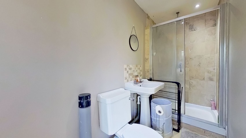 Images for Bury Green Road, Cheshunt, Hertfordshire EAID:3131305421 BID:11055924
